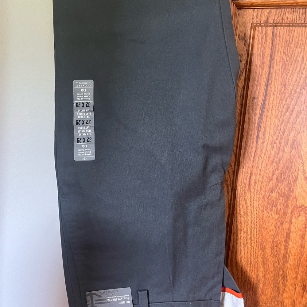 NWT Dockers Charcoal Gray Men's Pants